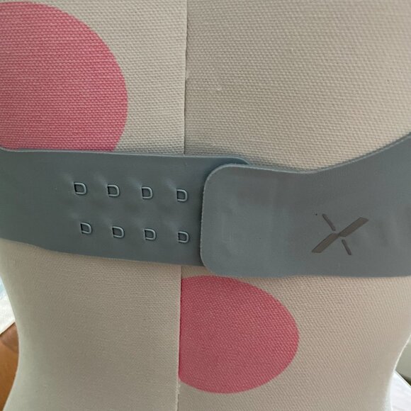 Knix Revolution V-Neck Bra #1 Seller Wireless Med. Support Light Blue Sz S+ NWOT - Picture 6 of 14